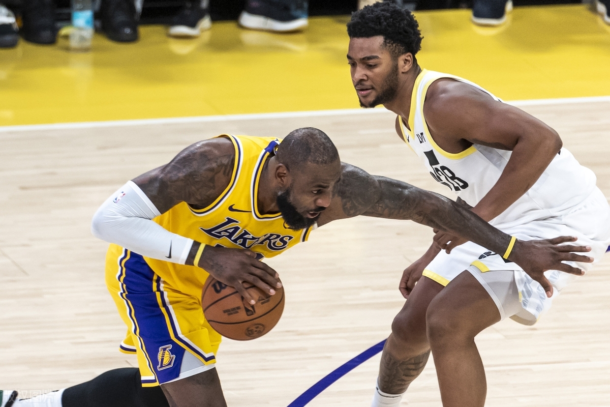 开云体育登录-爵士逆转美国男篮，巴图姆打破历史纪录