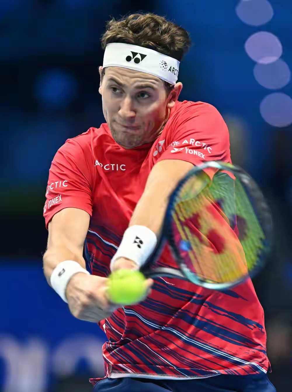 包含世界网球队险胜意大利网球队，兹维列夫送出助攻的词条