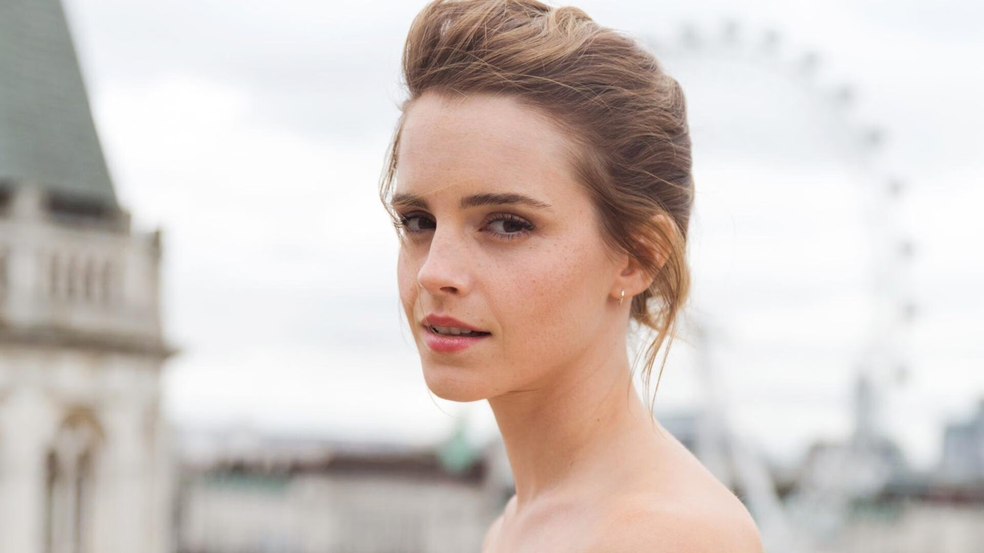 密尔沃基的冷雨夜，当希腊怪兽遇见华南虎，保罗用一记三分改写结局